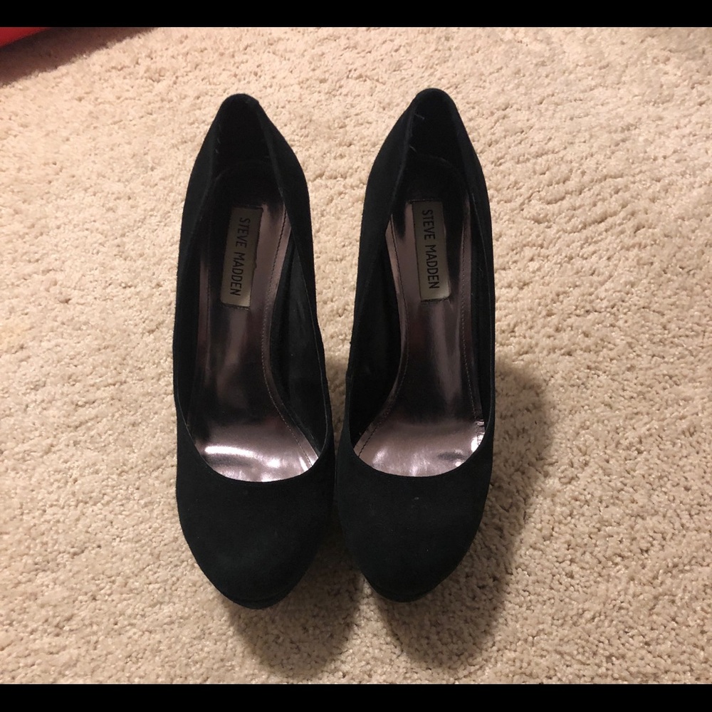 Steve Madden black velvet Clarissa heels